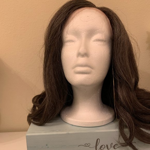 Outre Soft & Natural Synthetic Lace Front Wig - Neesha 202 - Picture 3 of 8